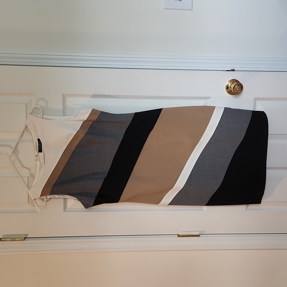 White House Black Market Dress - Picture 1 of 3